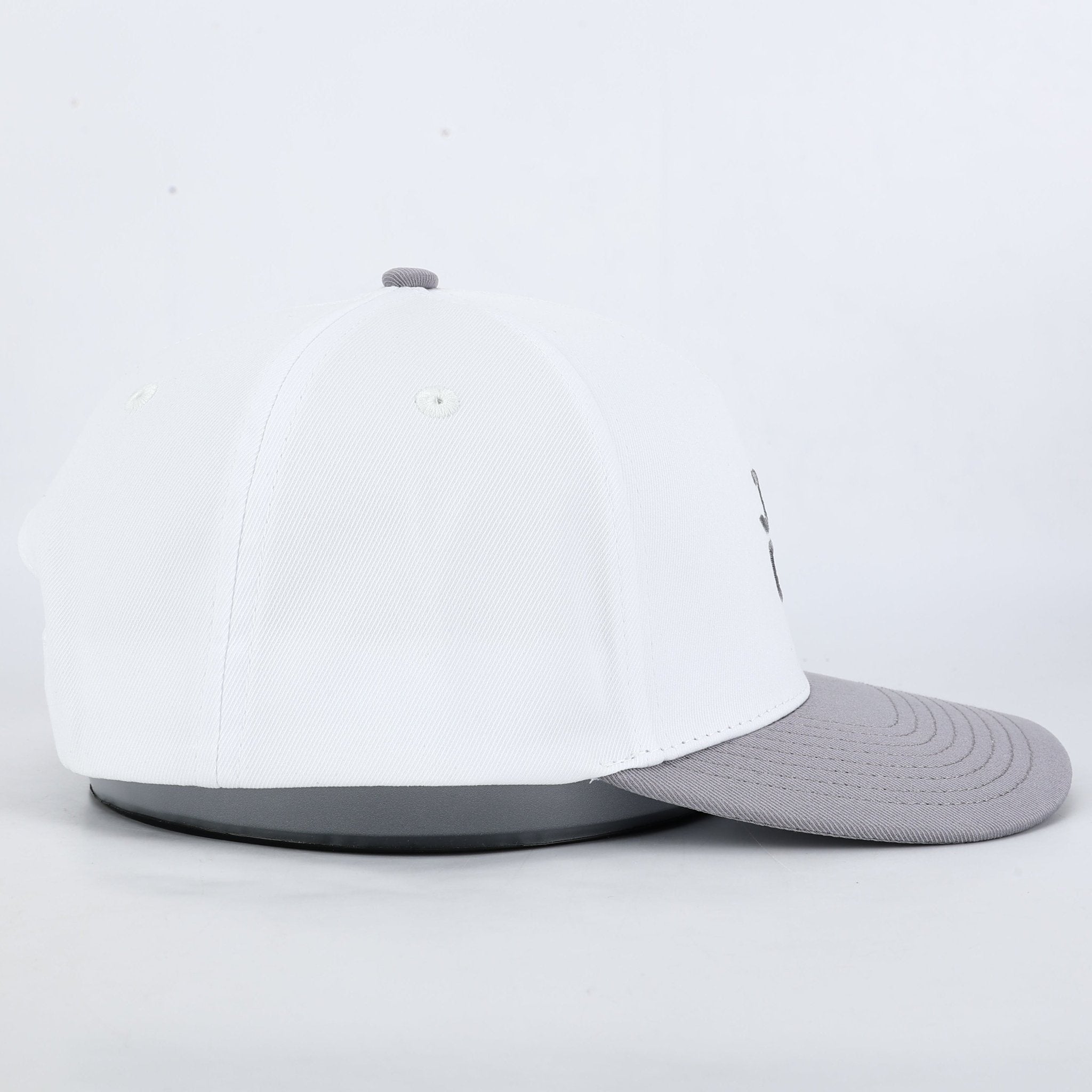 Gray & White Jack Hat | Jack Golf Apparel